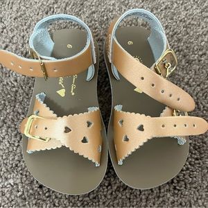 Salt Water Sun-San Sweetheart Rose Gold Sandals Toddler 6